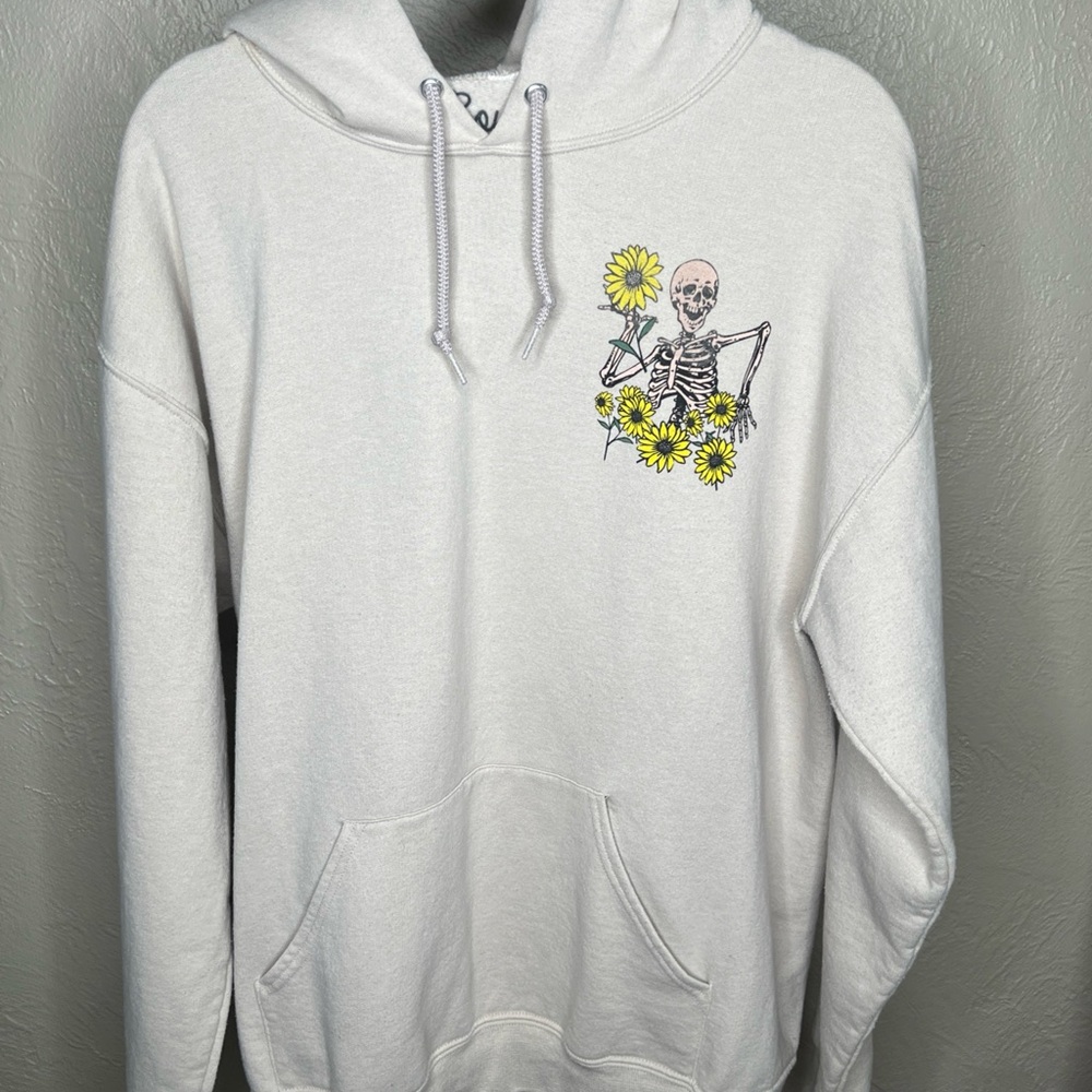 Bowery Supply Co. Med. Skeleton and Sunflower “Life’s Beautiful” Graphic Hoodie